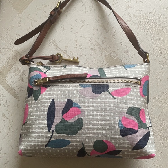 Fossil Crossbody Bag - Picture 5 of 10